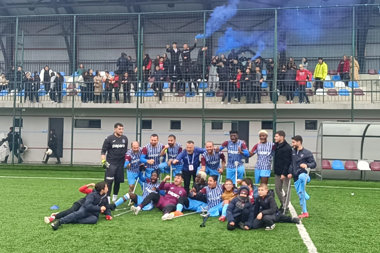 Ampute maçında gol düellosu Ampute maçında gol düellosu