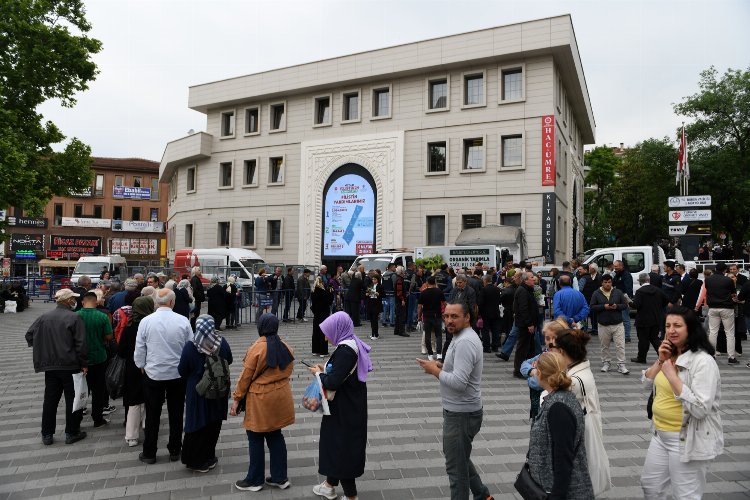 Ata tohumlarından üretilen fidelere büyük ilgi