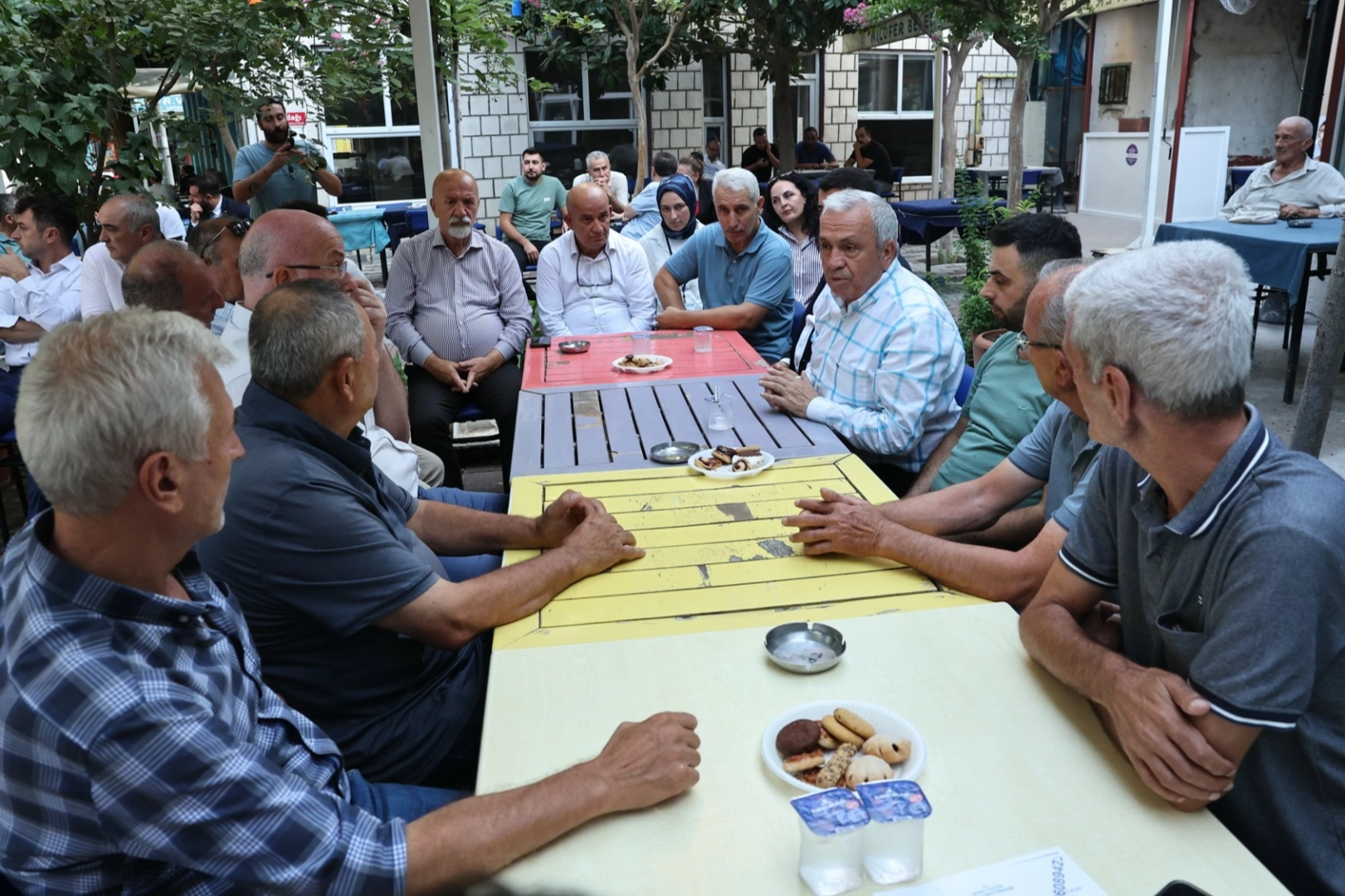 Başkan Şadi Özdemir, Akçalar Mahallesi’nde vatandaşlarla buluştu
