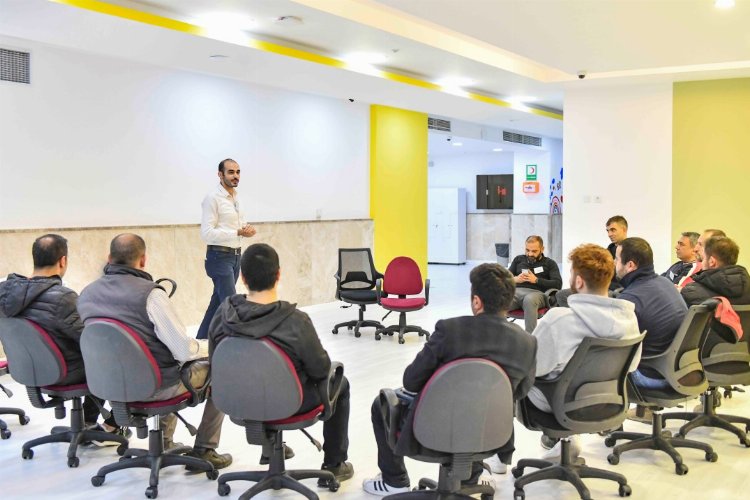 Başkentli babalar “Baba Destek Programı” ile bilinçleniyor