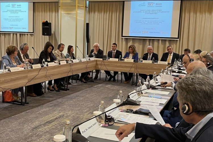 Bulgaristan'da düzenlenen uluslararası konferansta RUMELİSİAD vurgusu