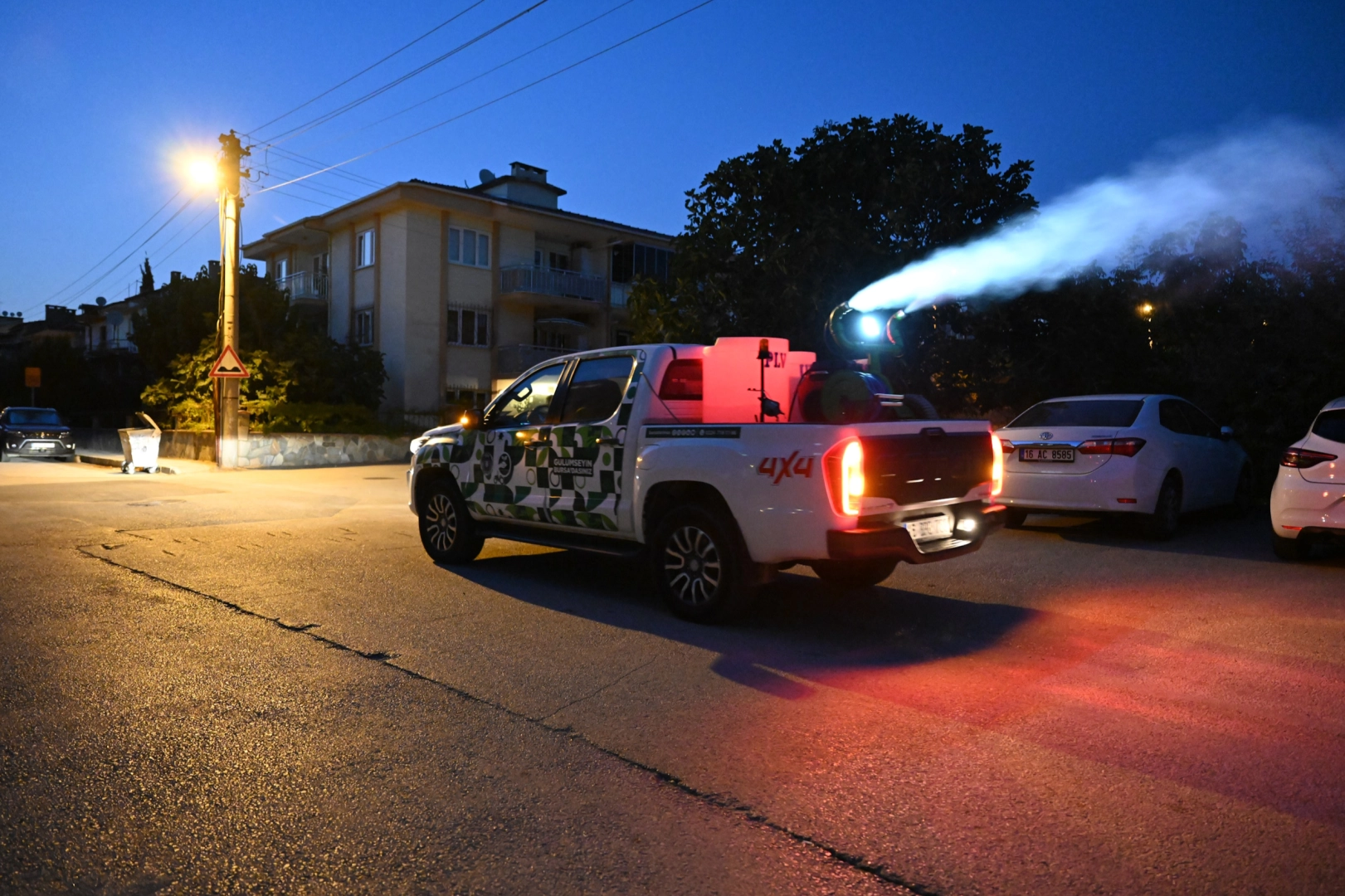Bursa'da temizlik harekatı