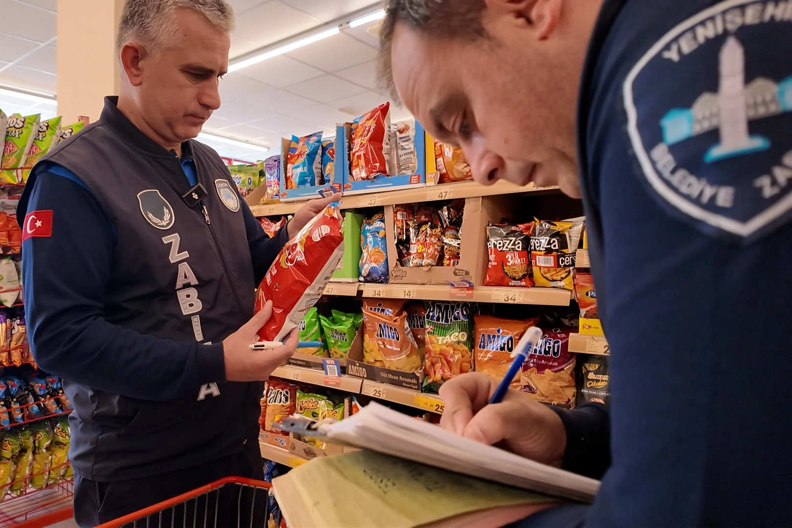 Bursa Yenişehir'de marketlere sıkı denetim