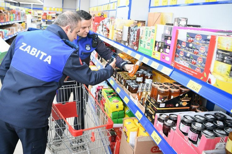 Çayırova Zabıtası'ndan market denetimleri