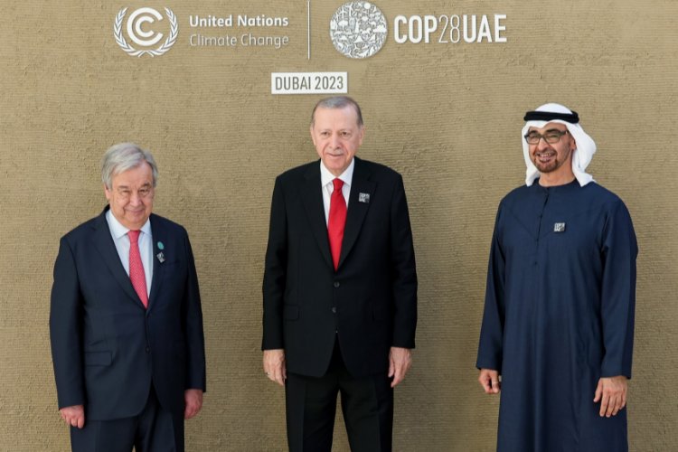 COP 28 Dubai'da başladı