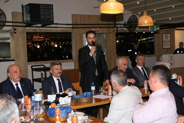 Cumhur İttifakı adayı Gökhan Dinçer Mudanya'da uçbeyleriyle buluştu