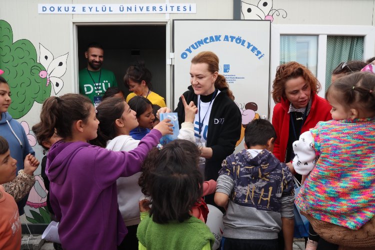 Dokuz Eylül'den Adıyaman'da sosyal dokunuş
