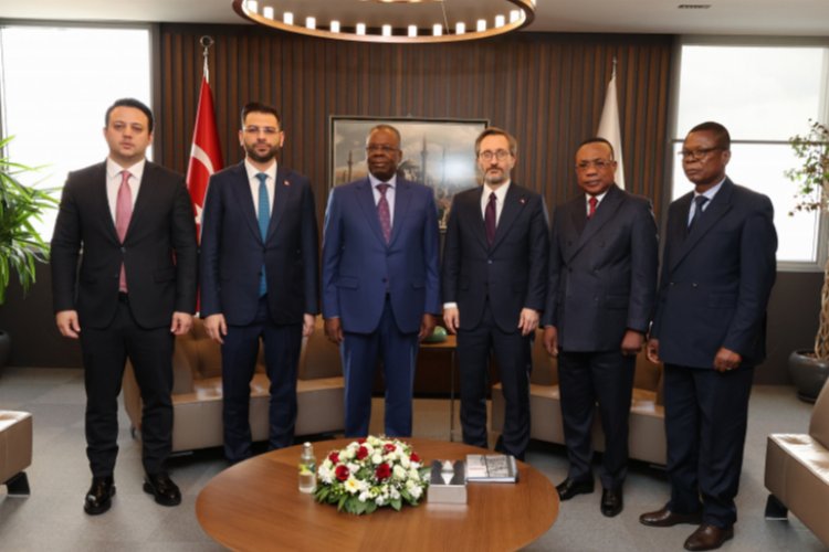 Fahrettin Altun'a Kongo'dan ziyaret