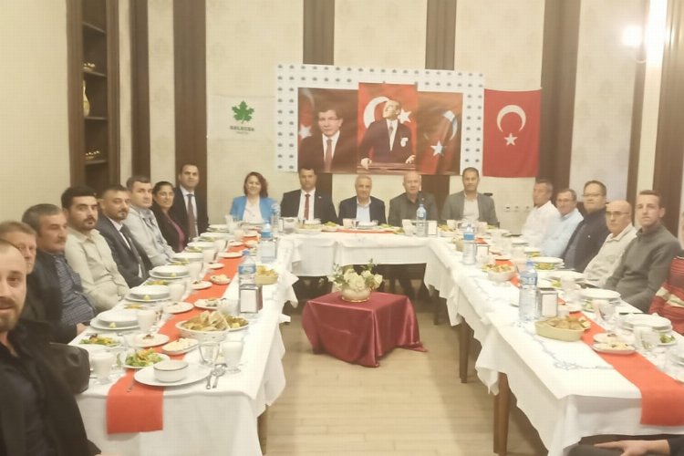 Gelecek Partisi Keşan Belediye Başkan Adayı Aydoğan  Ersöz’den iftar yemeği