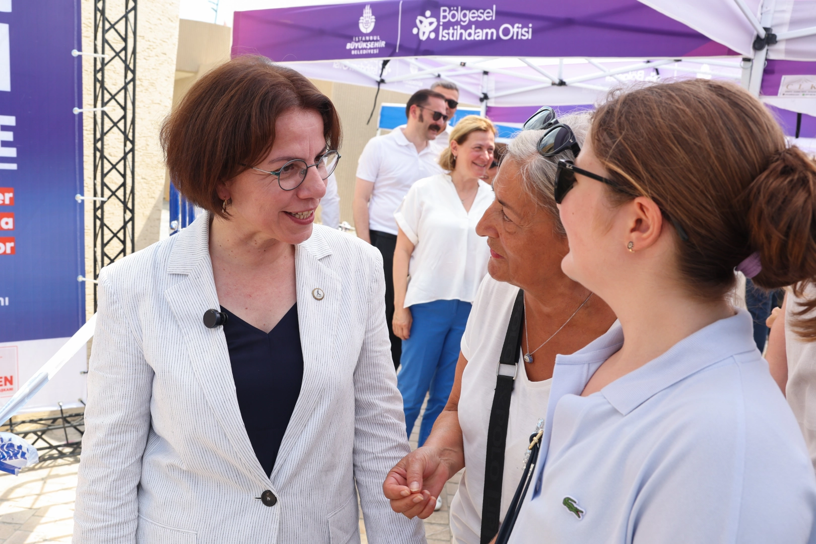 İstanbul Maltepe'de iş arayanlarla işverenler bu fuarda buluştu