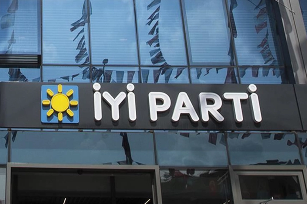 İYİ Parti’den 3 Ağustos Bursa mitingine davet İYİ Parti’den 3 Ağustos Bursa mitingine davet