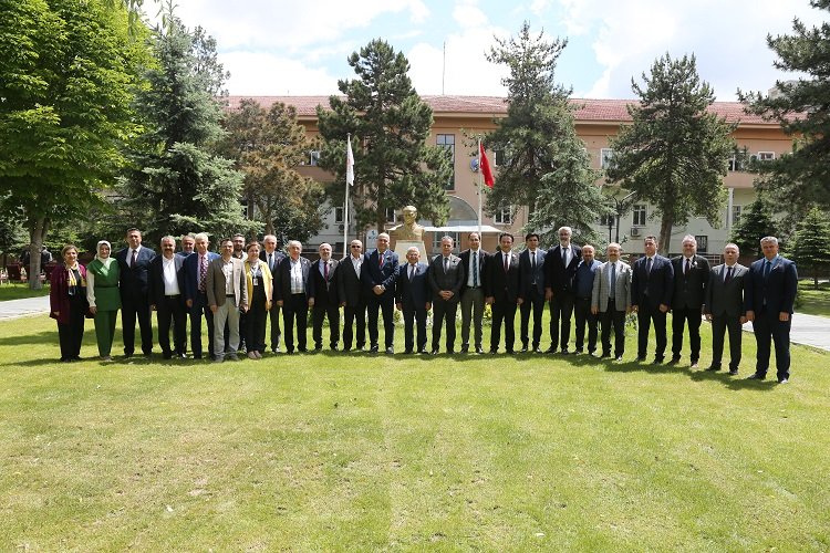 KAYMEK'ten terapi sergisi