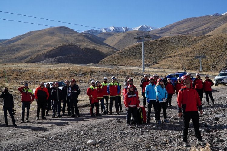 Kayseri Erciyes'te kurtarma tatbikatı