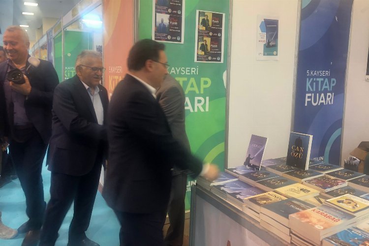 Kayseri protokolünden Kitap Fuarı çıkarması