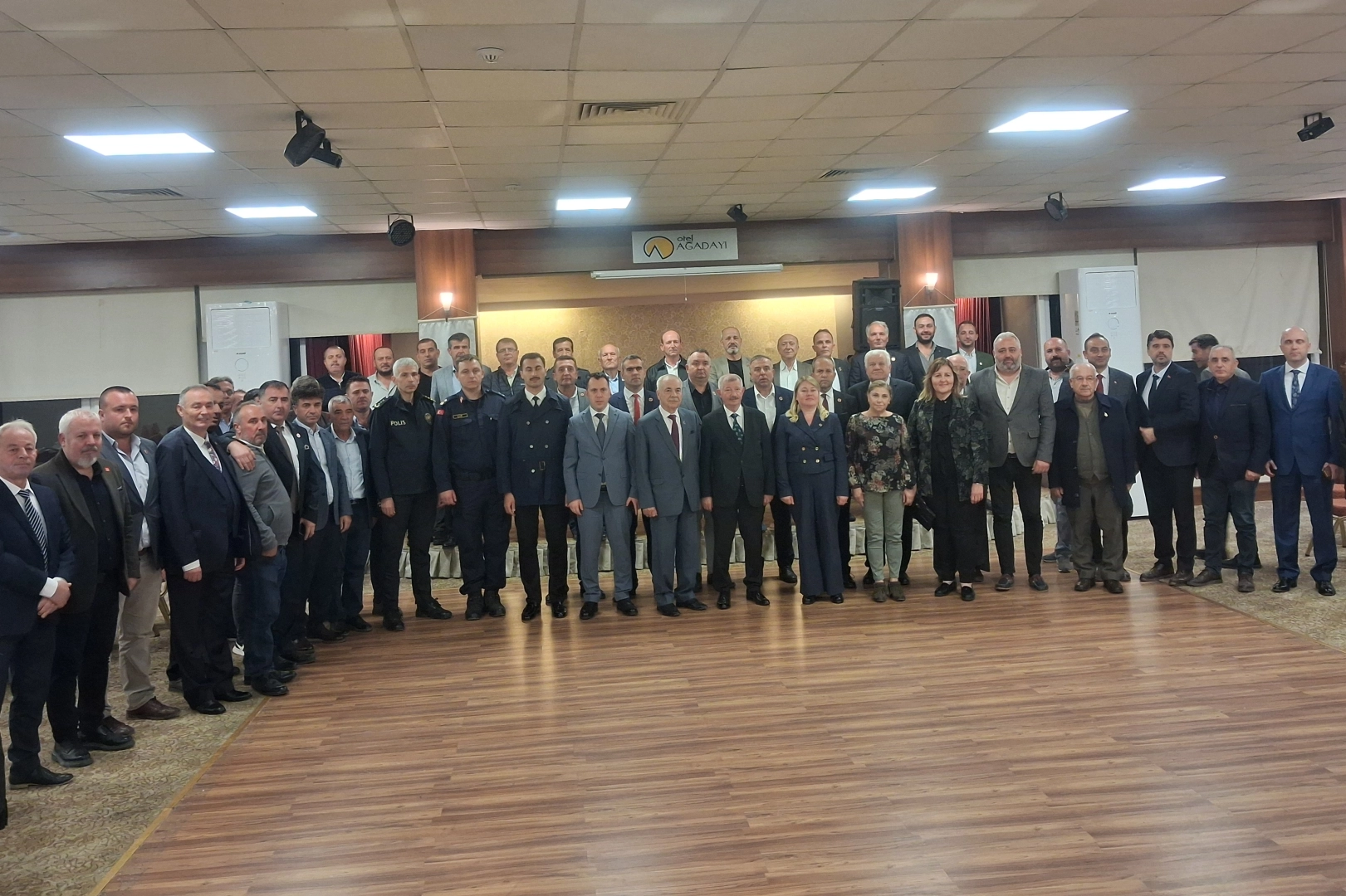 Keşan’da muhtarlar akşam yemeğinde buluştu