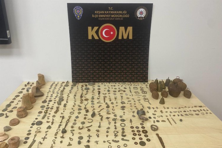 Keşan'da tarihi eser operasyonu