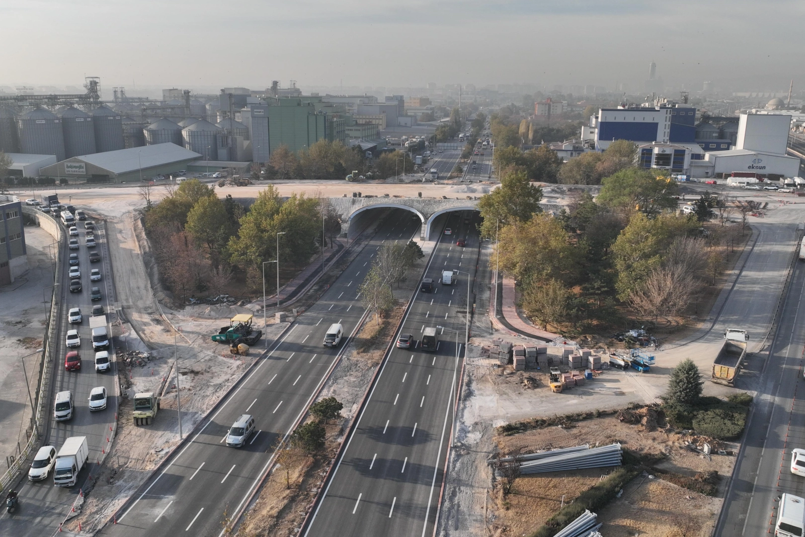 Konya'da Marangozlar Köprülü Kavşağı’nın alt kısmı trafiğe açıldı