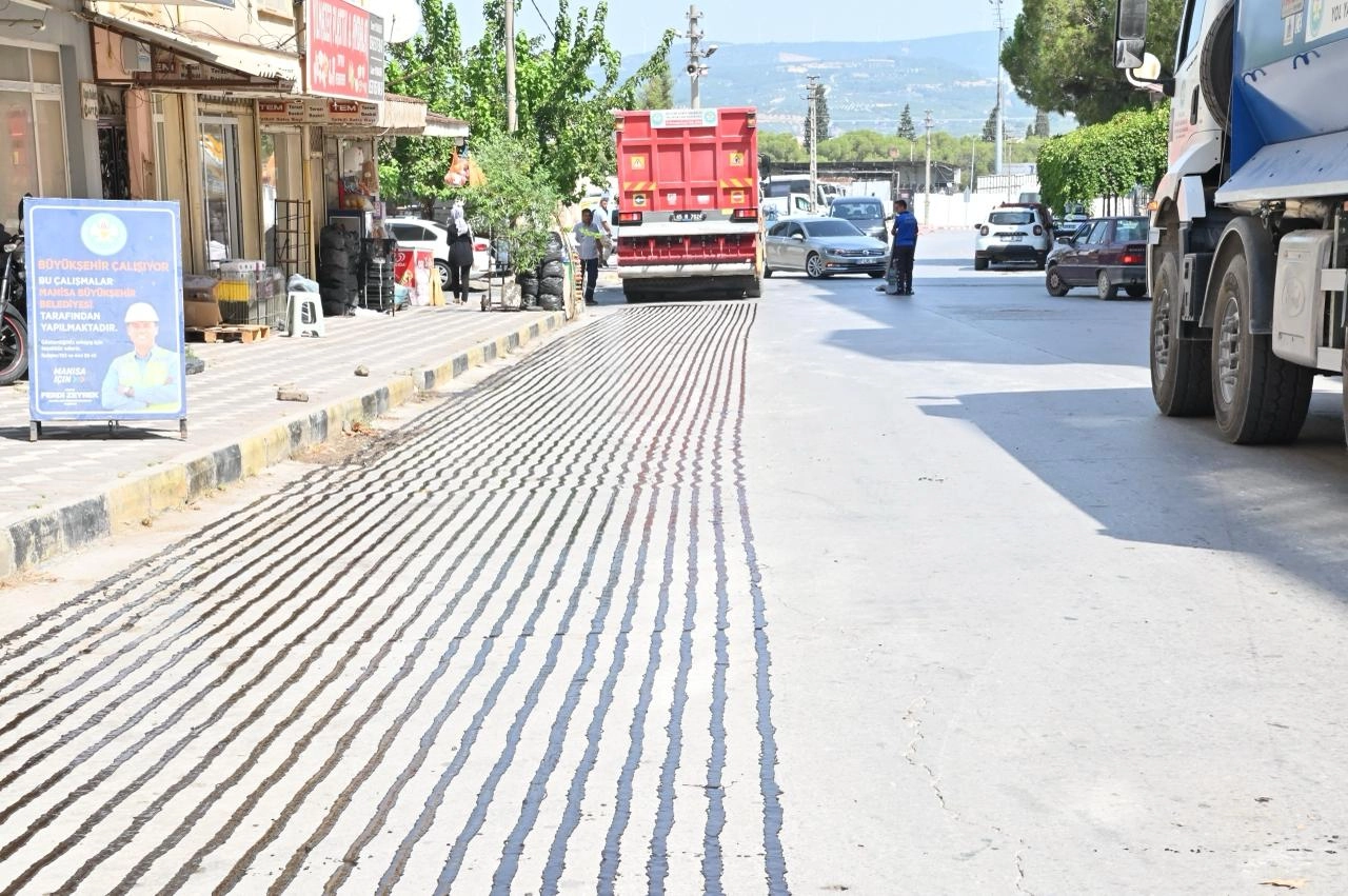 Manisa Soma’da asfalt çalışmaları tamamlandı