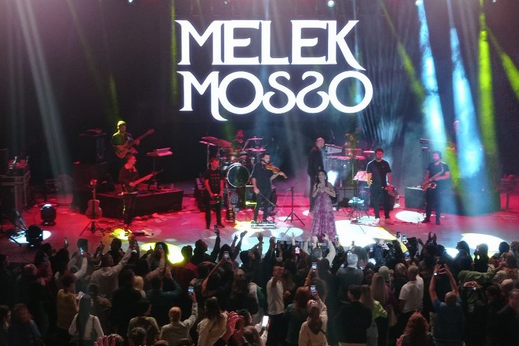Melek Mosso: İzmir'de yaşlanacağım