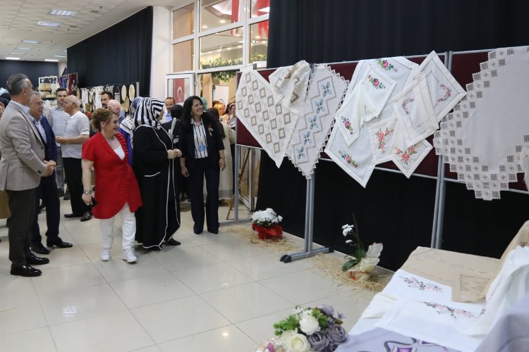 Rize'de el emekleri görücüye çıktı