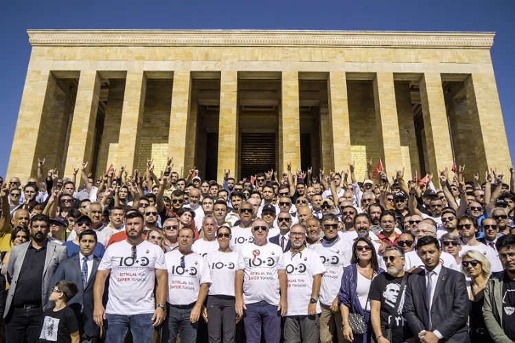 14 günlük 'Zafer' yürüyüşü noktalandı