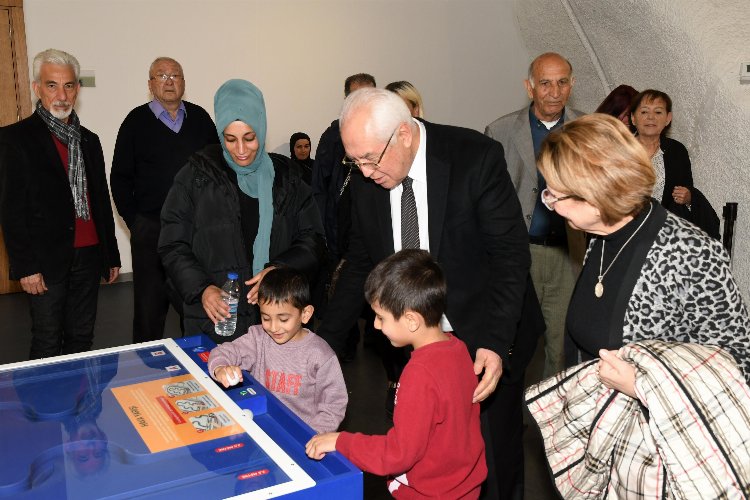 Afetzede çocuklar Nasreddin Hoca'da gönüllerince eğlendiler