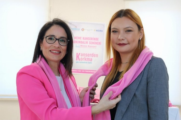 ANGİKAD'dan 'pembe atkı' farkındalığı