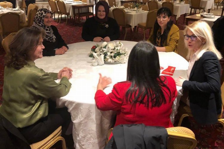 Ankara'da 6 muhalefet partisinin Kadın Kolları başkanları buluştu