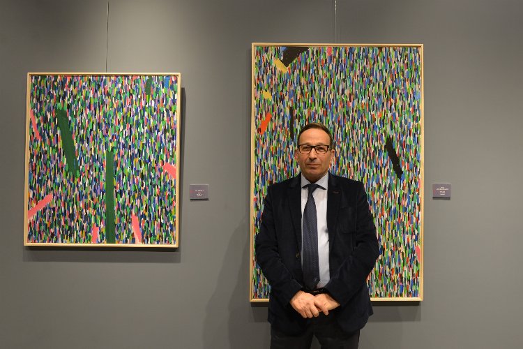 Ankara'da 'Yer Çekimi' sergisi ilgi görüyor