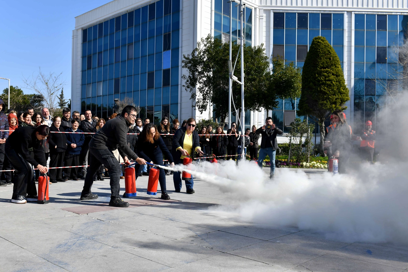 Antalya Muratpaşa Belediyesi'nde yangın tatbikatı