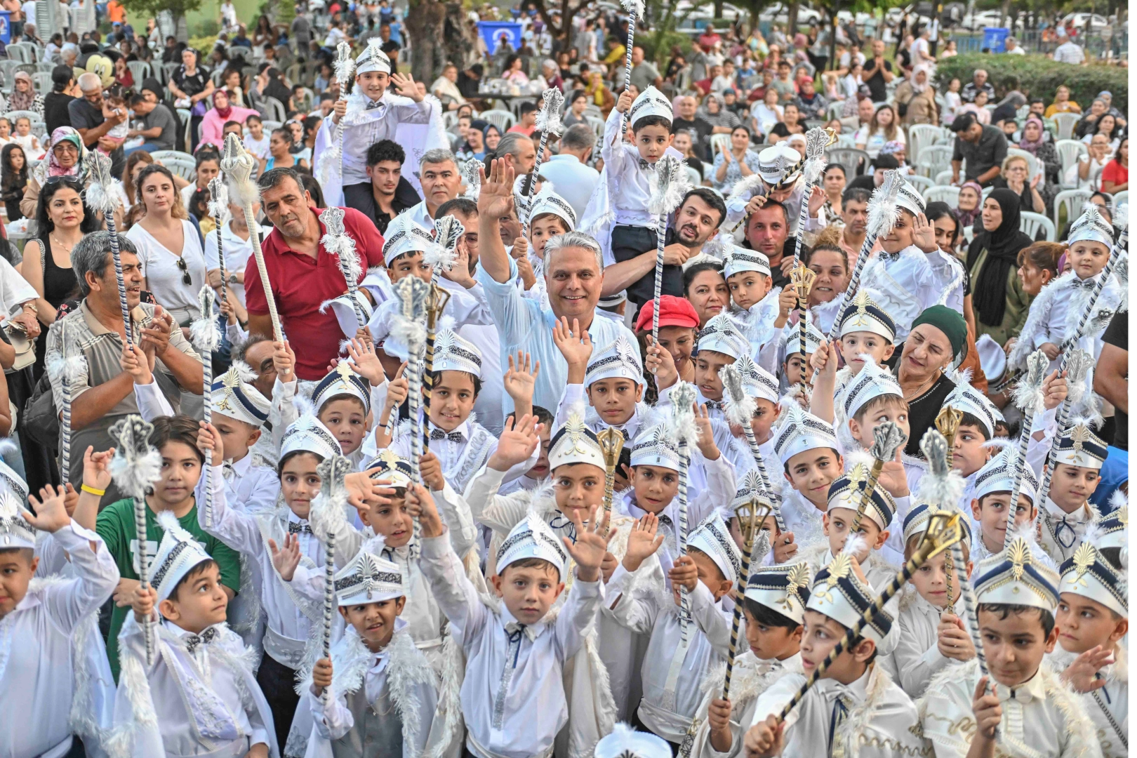 Antalya Muratpaşa'da erkekliğe ilk adımda 11'inci buluşma