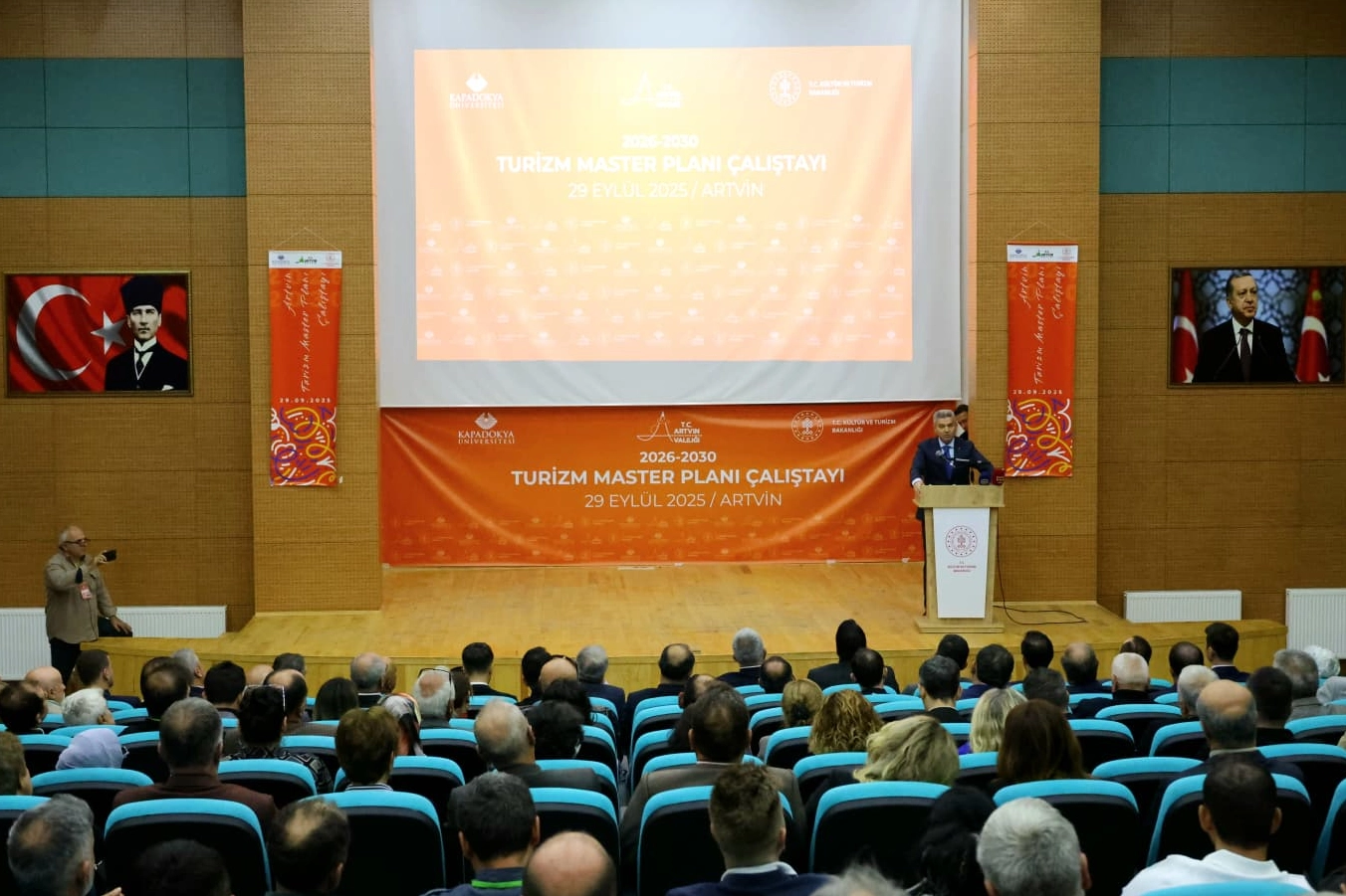 Artvin'de turizm master planı çalıştayı... Doğal ve kültürel zenginlikler geleceğe taşınıyor