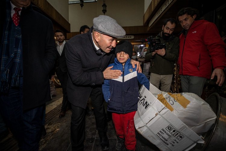 Başkan Soyer Diyarbakırlı gençler ve iş insanlarıyla buluştu