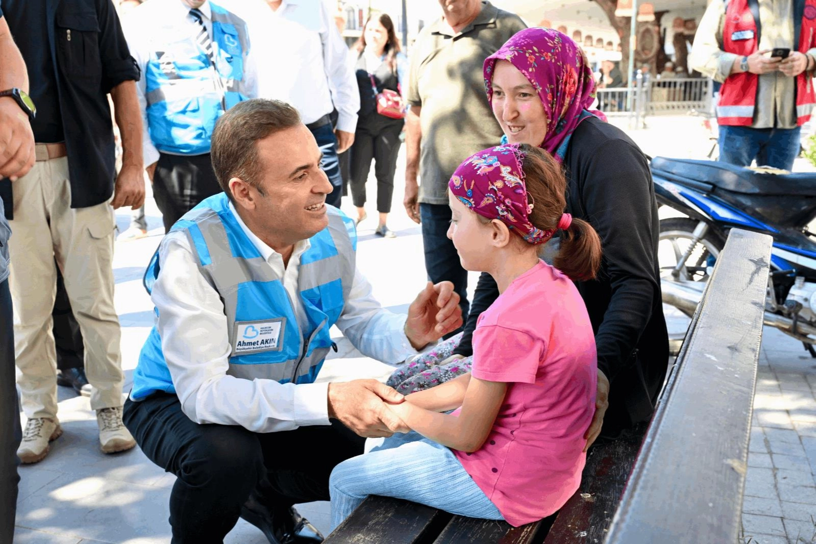 Balıkesir'de depremzedelere 'büyük' destek