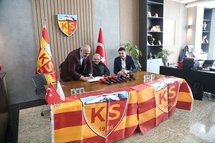 Başkan Büyükkılıç: "Kayserispor bizim bir değerimiz, bir markamız"