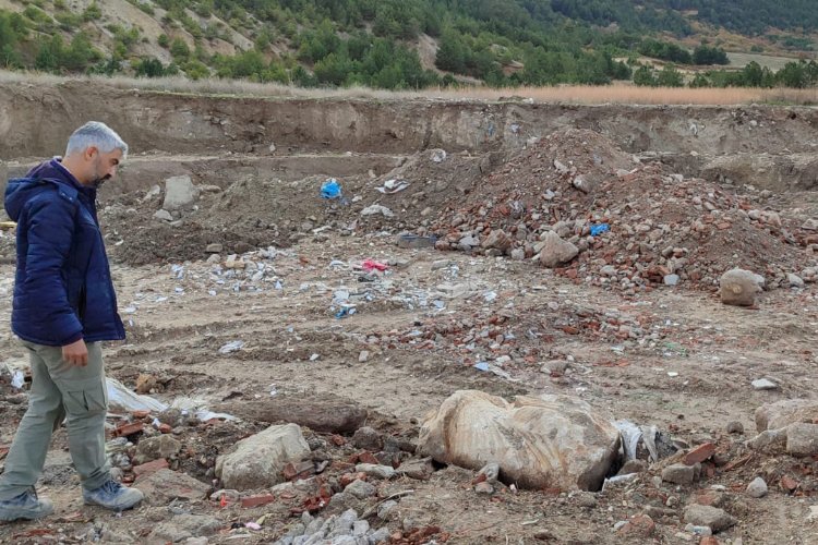 Bayraktepe'deki hafriyatta tarihi heykel çıktı!