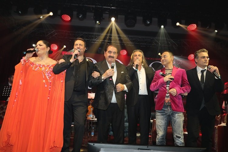 Belarus'ta 'İmparator'a yakışır gece