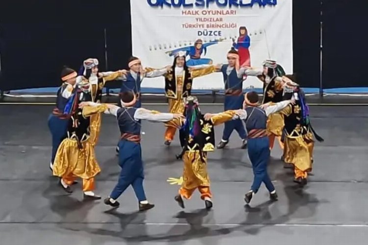 Bingöl'de Turgut Özal Ortaokulu Türkiye 2.'si oldu