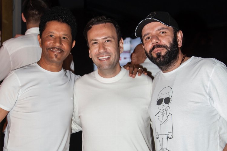 Bodrum'da 'beyaz gece'ye ünlü akını