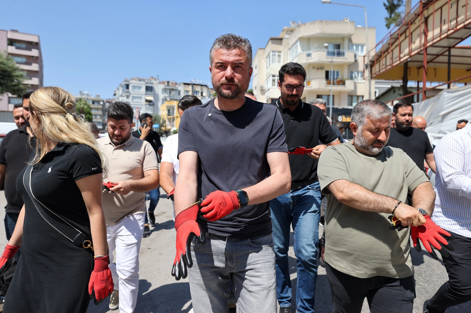 Buca'da tehditlere tepki: Çalışanlara göreve dönüş çağrısı!