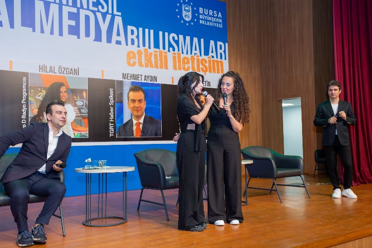 Bursa'da gençler 'etkili iletişim' kurdu