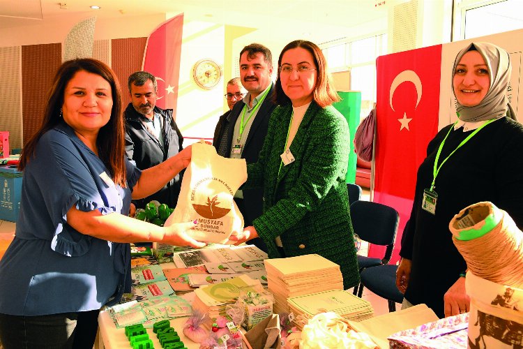Bursa'da tekstil atıkları Osmangazi’de dönüştü