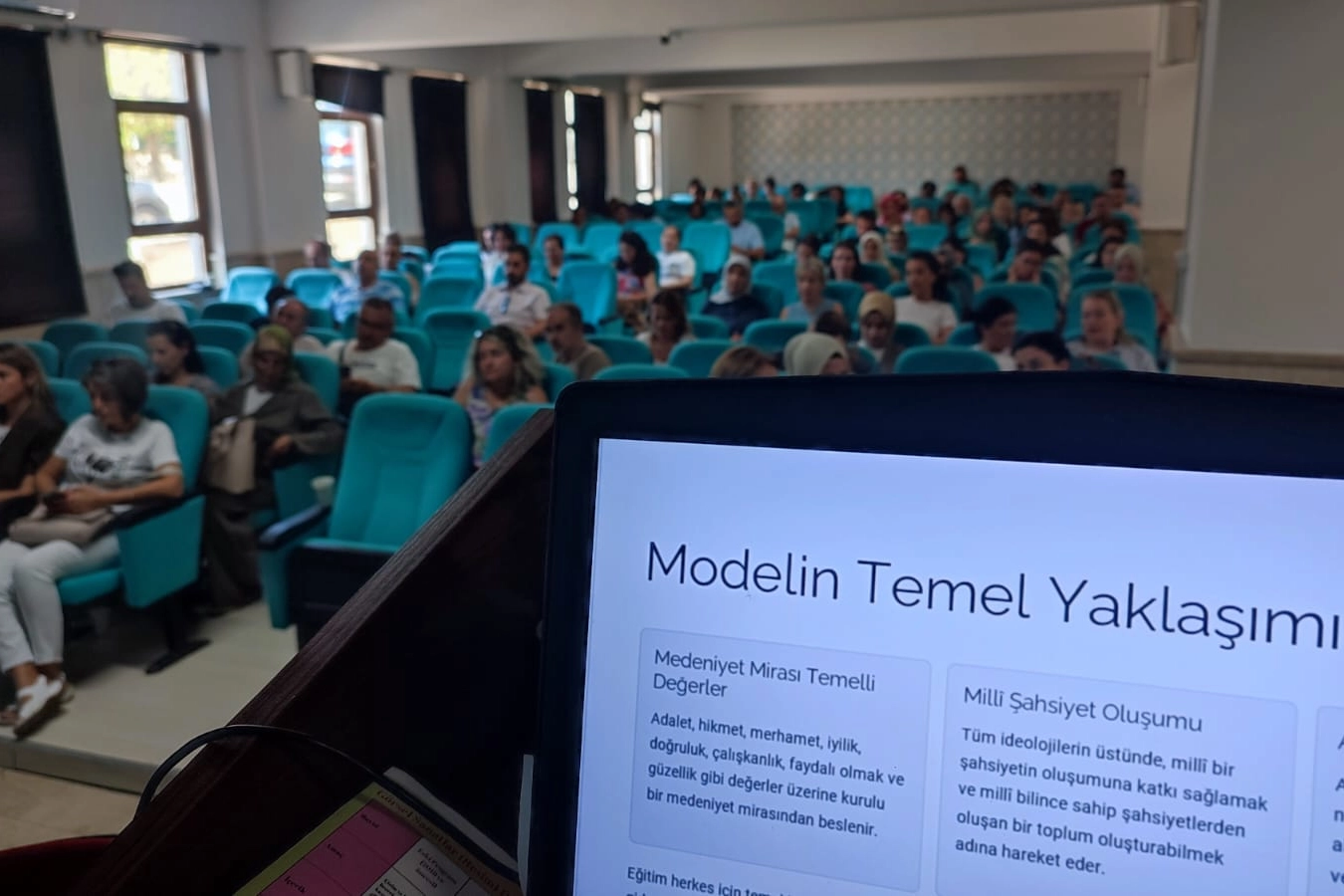 Bursa’da 'Türkiye Yüzyılı Maarif Modeli' eğitimleri başladı