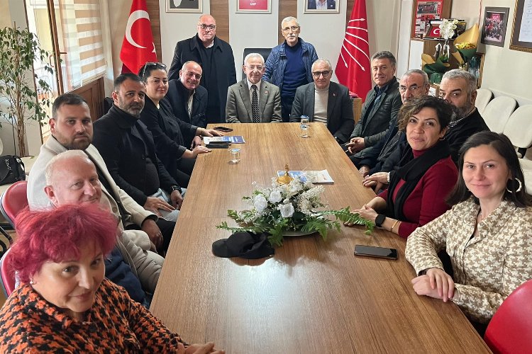Bursa Gemlik'te Milletvekili Sarıbal'dan yeni başkan Pehlivan'a ziyaret