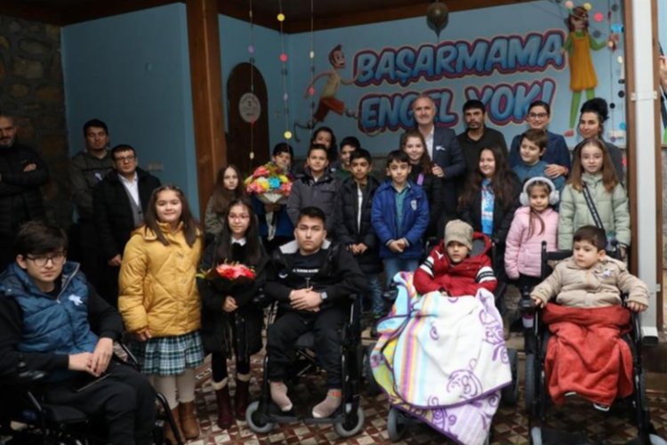 Bursa İnegöl'de 3 Aralık'a 'özel' kutlama