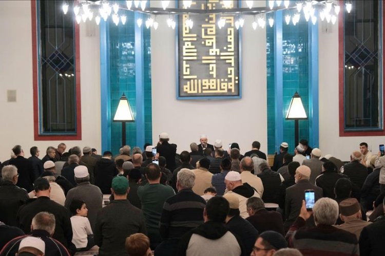 Bursa İnegöl'de Filistin'e dua gecesi