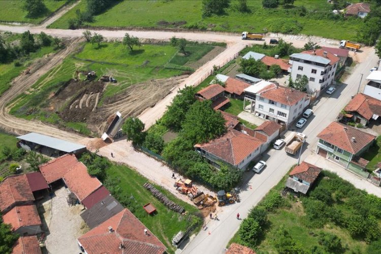 Bursa İnegöl'de yeni yollar ilçenin gelişime katkı sağlıyor