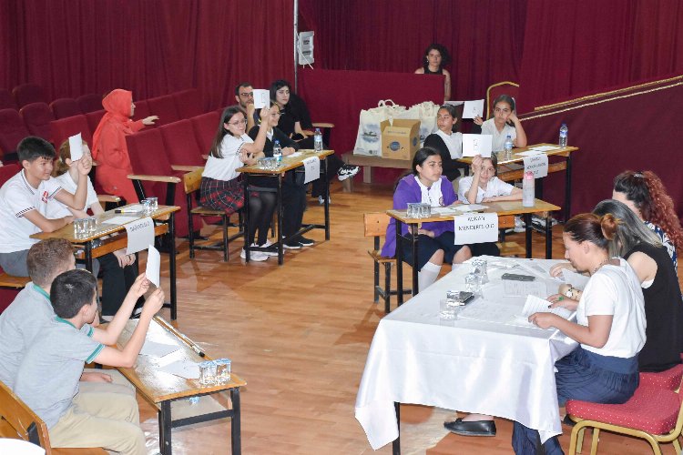 Bursa Karacabey'de "Çevre Dostu Okullar" yarıştı