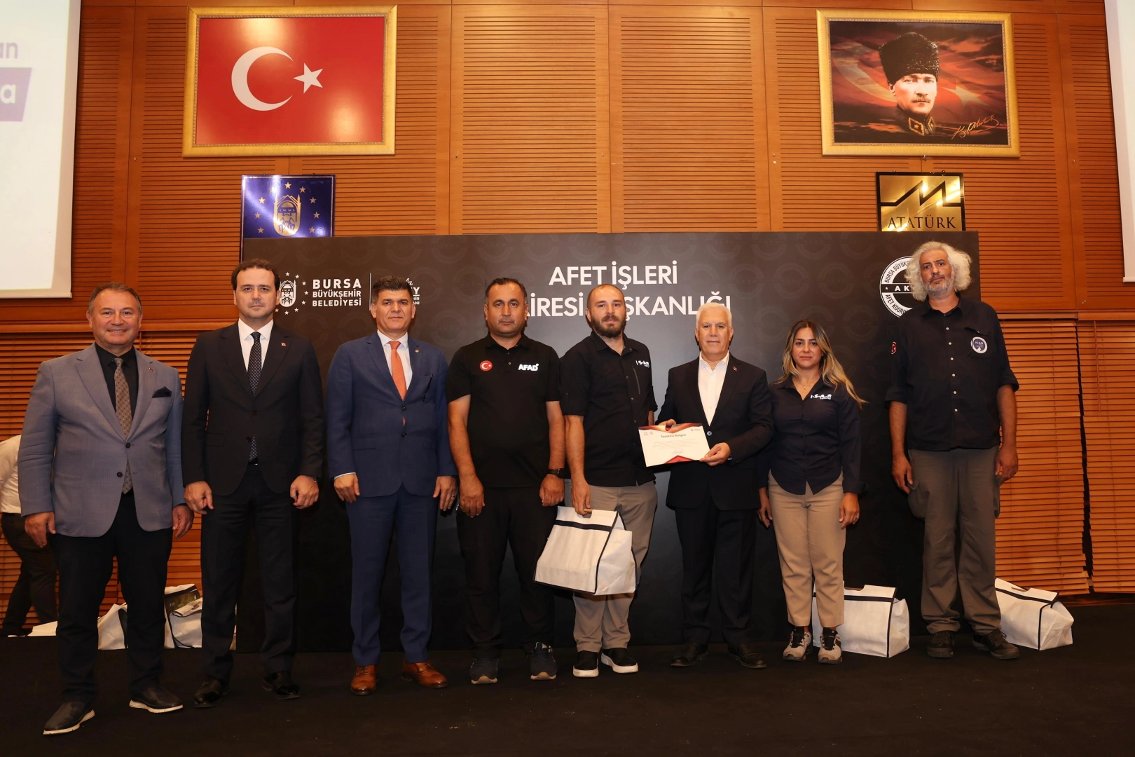 Bursa'nın orman kahramanlarına bir teşekkür de Büyükşehir'den