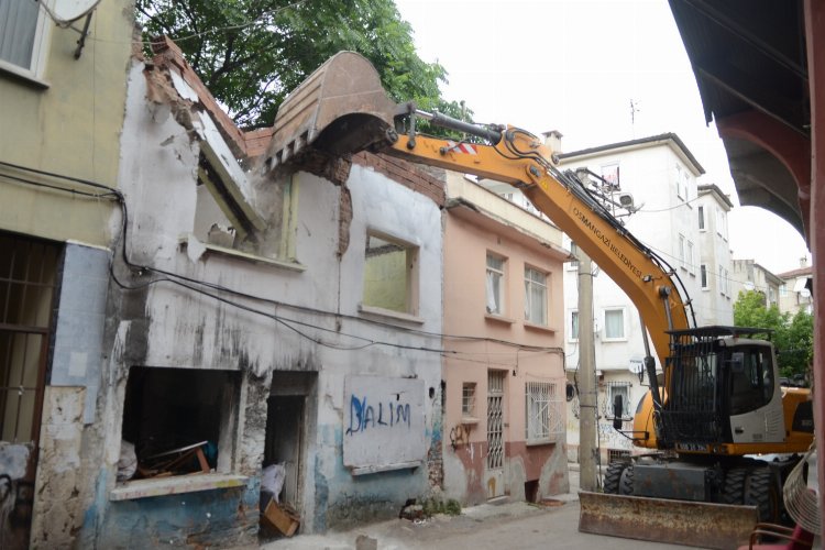Bursa Osmangazi'de metruklar huzur için yıkılıyor!